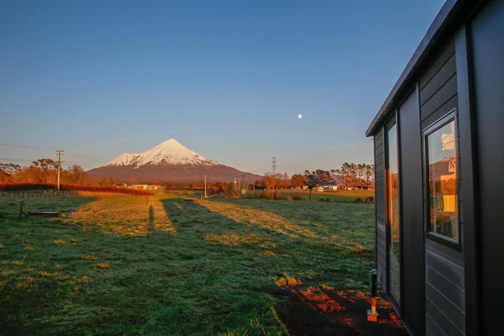 Villa Taranaki Creekside Kea By Tiny Away Stratford Exterior foto