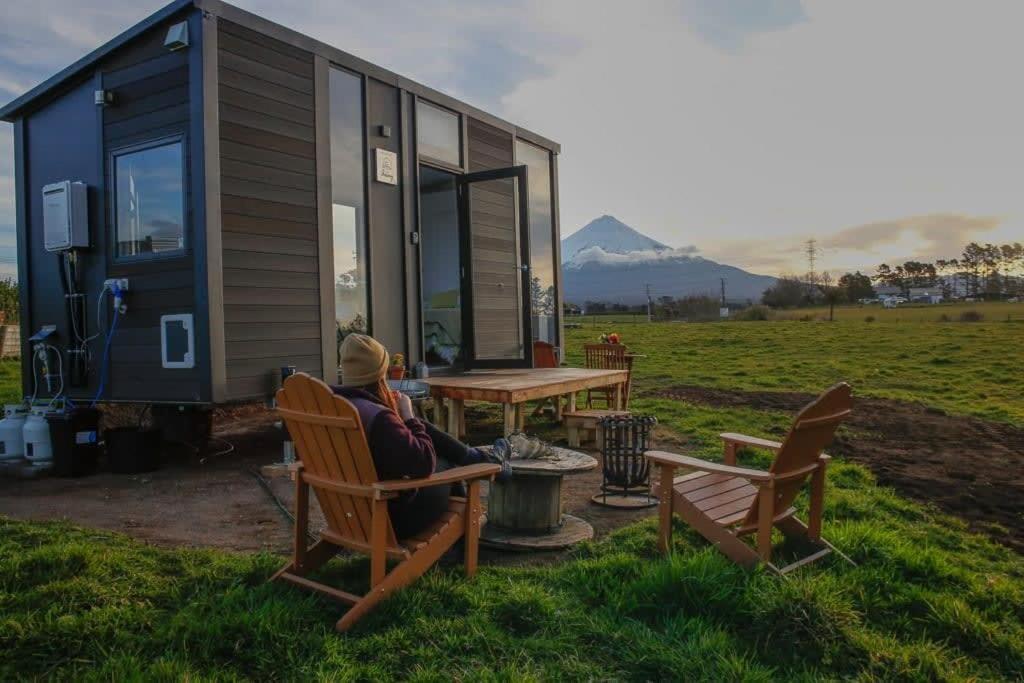 Villa Taranaki Creekside Kea By Tiny Away Stratford Exterior foto