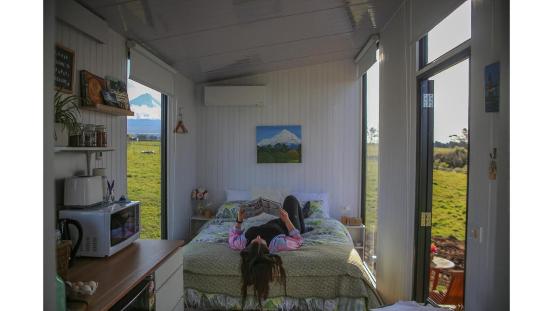 Villa Taranaki Creekside Kea By Tiny Away Stratford Exterior foto